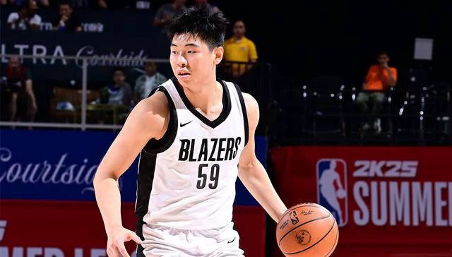 前锋如何通过心理训练增强比赛信心_1